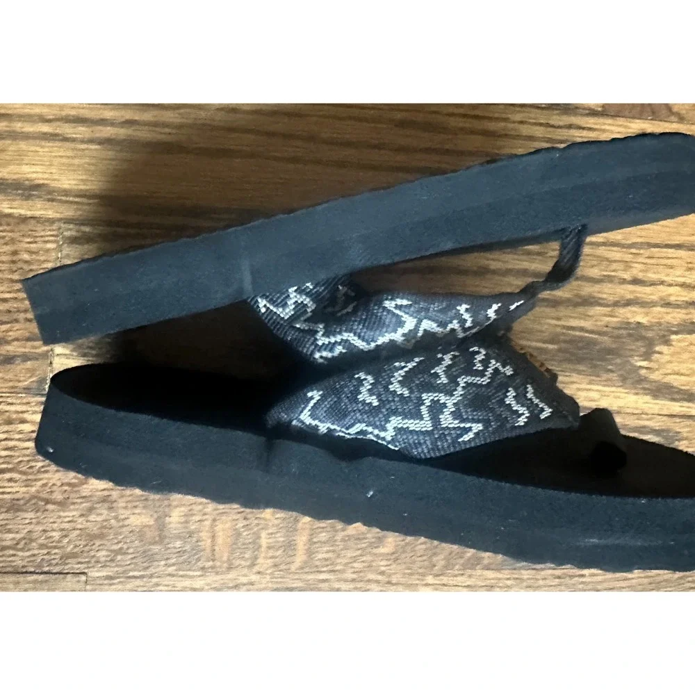 TEVA Youth Mush II Ravine Black Flip Flop Sandals Little Kid Size 11